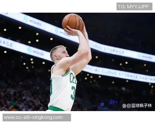 神射手豪泽创凯尔特人历史新纪录单场三分球命中数突破十个